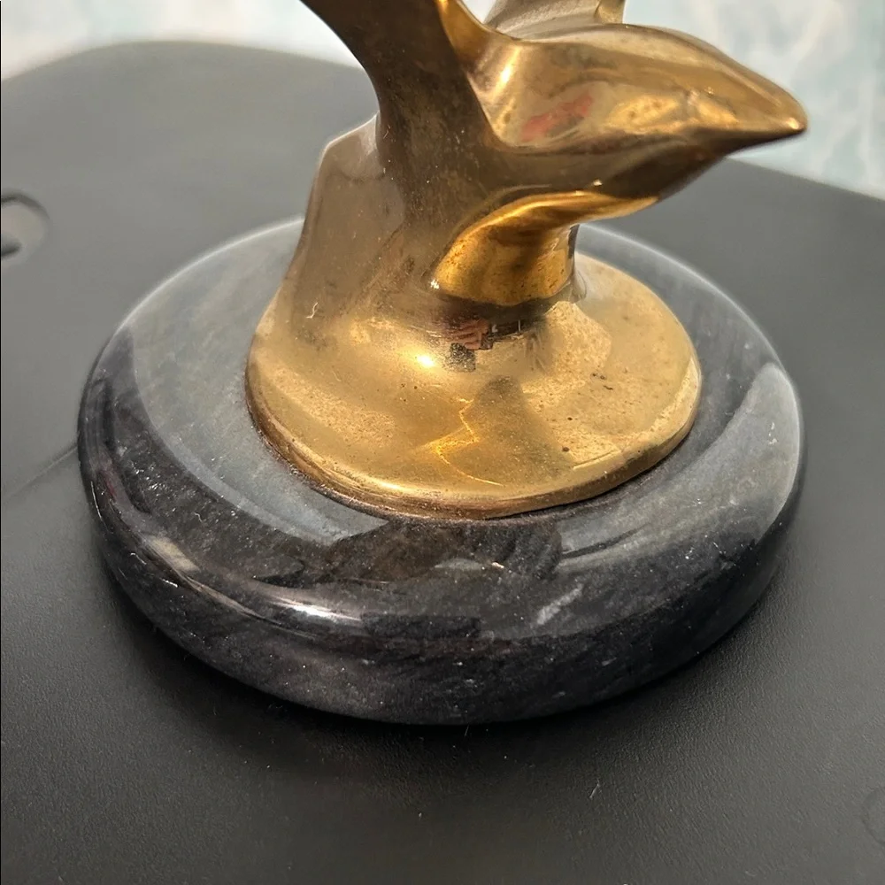 Artistic Gold Bird Sculpture brass on marble stand - Picture 3 of 4